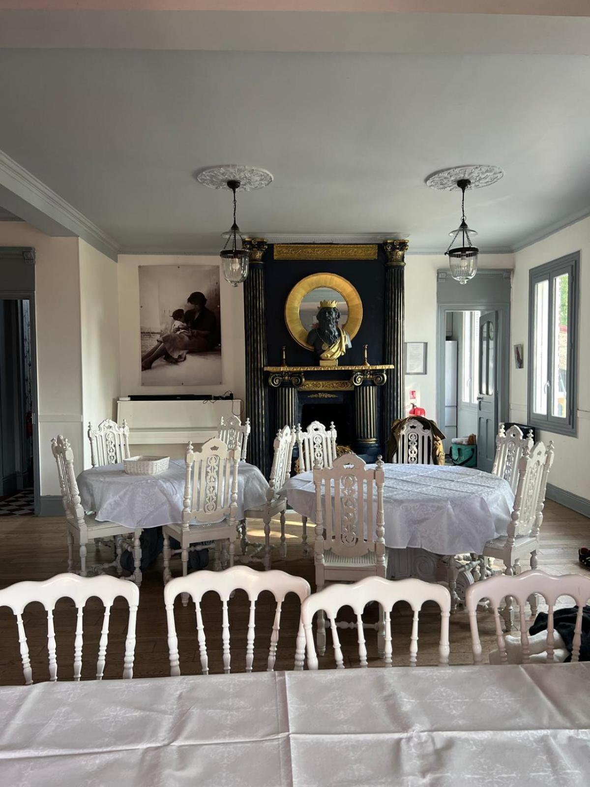 Norrey-en-Auge Le Manoir De La Baronnieヴィラ エクステリア 写真