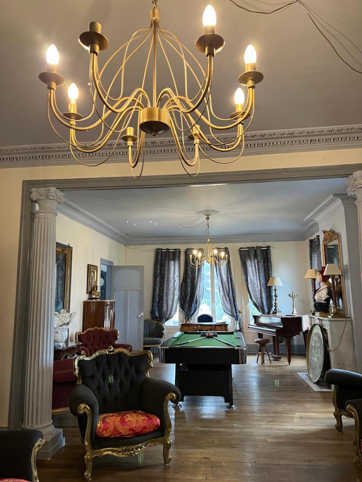 Norrey-en-Auge Le Manoir De La Baronnieヴィラ エクステリア 写真