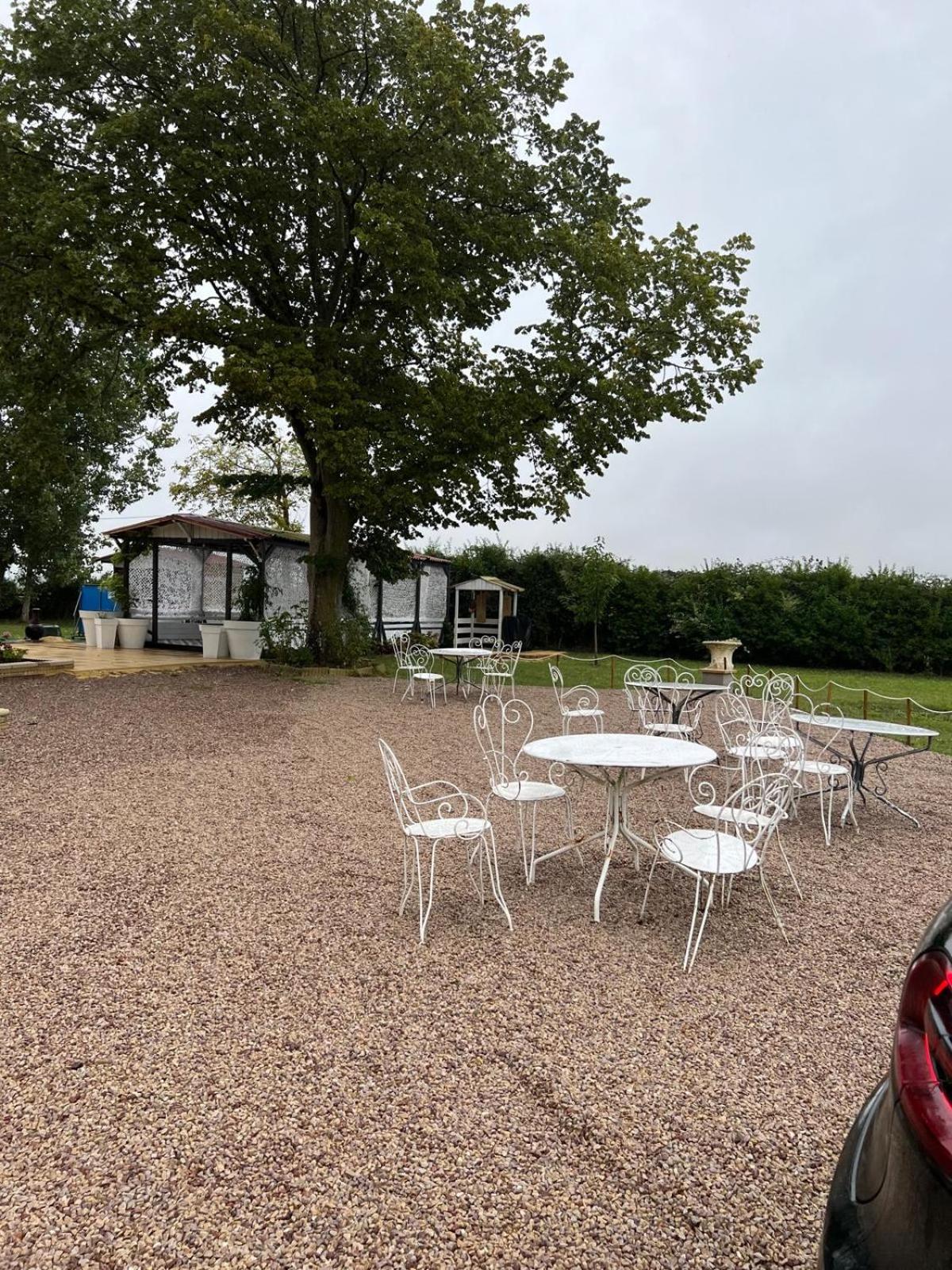 Norrey-en-Auge Le Manoir De La Baronnieヴィラ エクステリア 写真